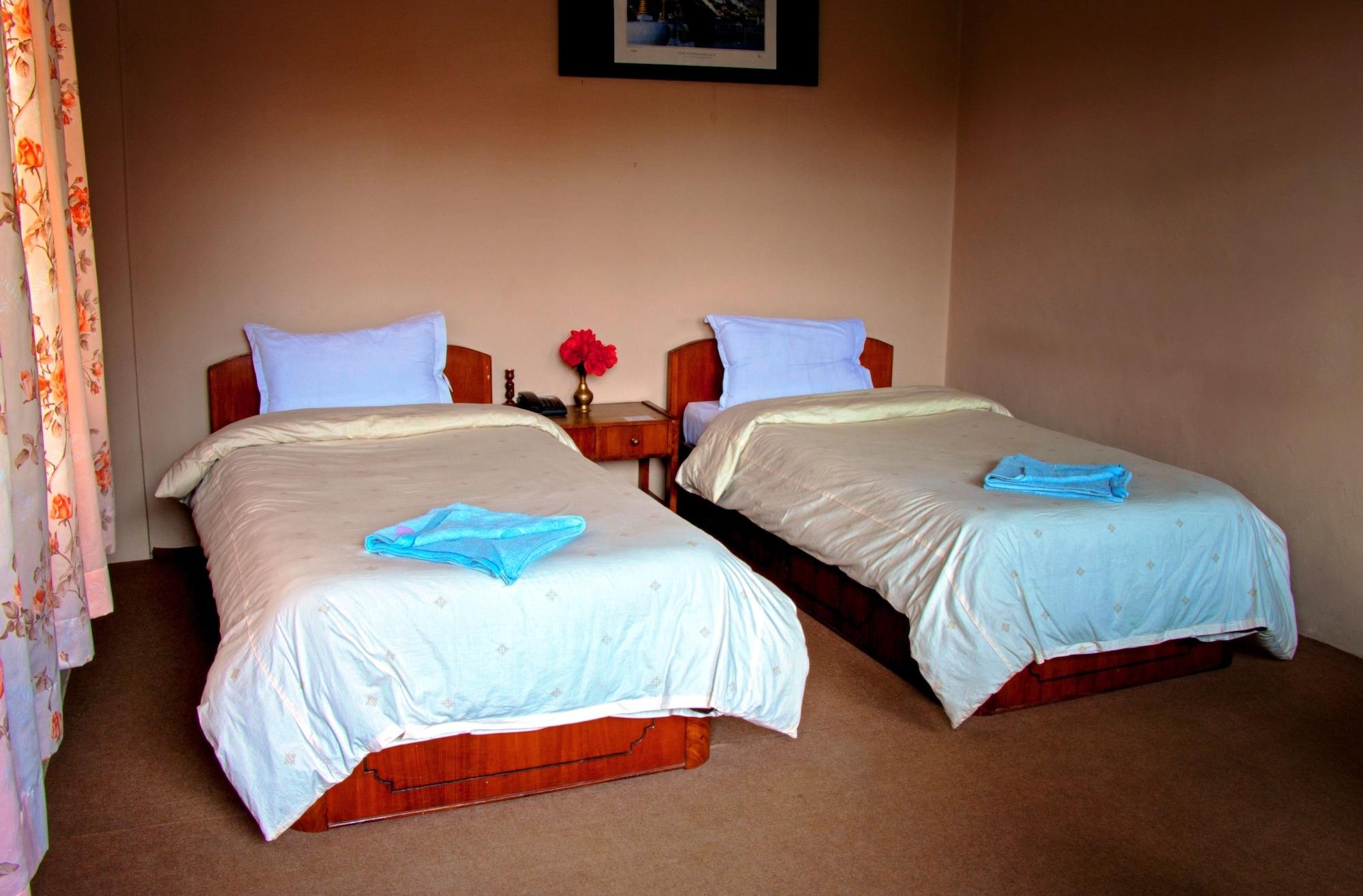Hotel Metropolitan Kantipur Kathmandu Buitenkant foto