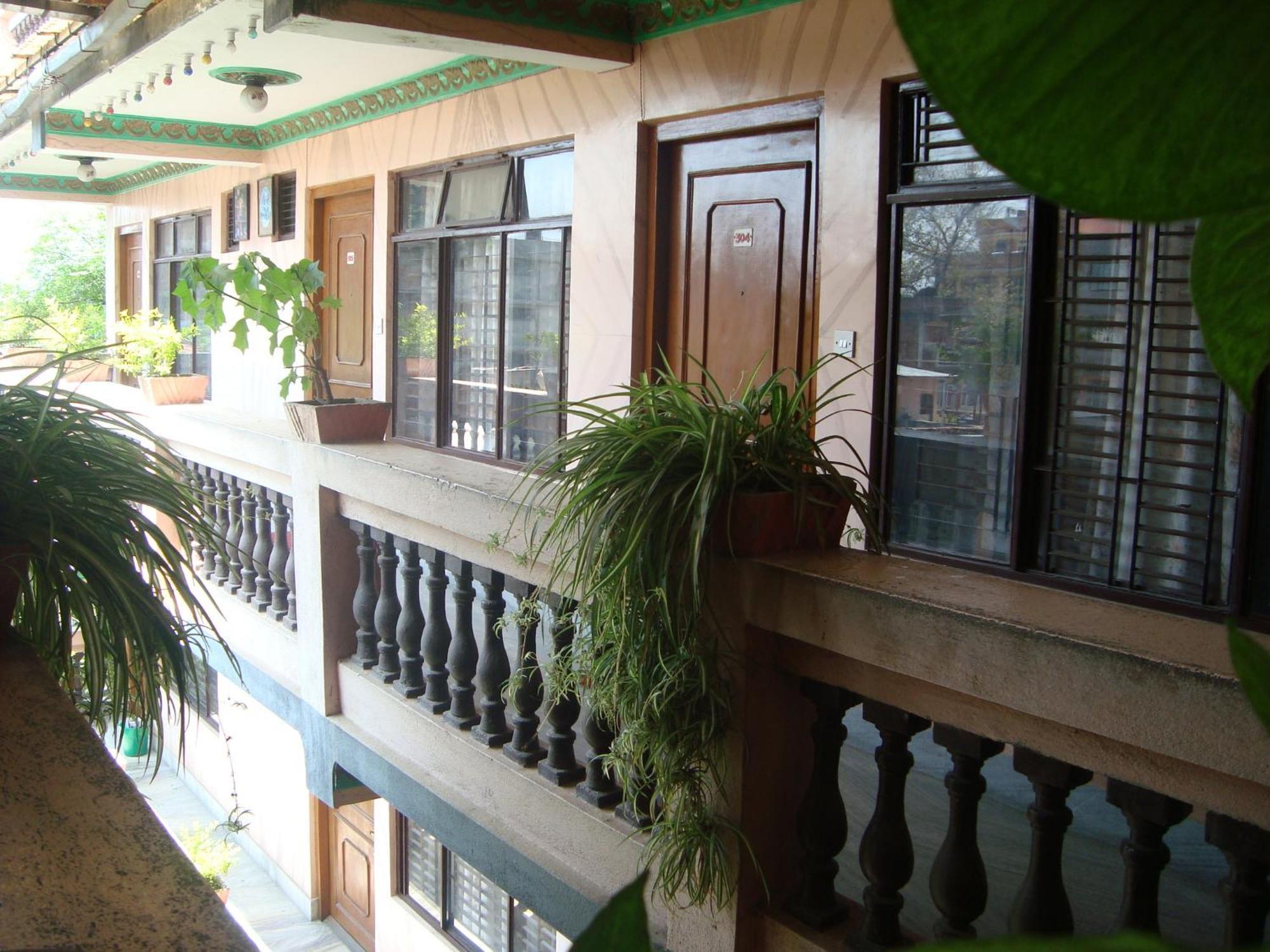 Hotel Metropolitan Kantipur Kathmandu Buitenkant foto
